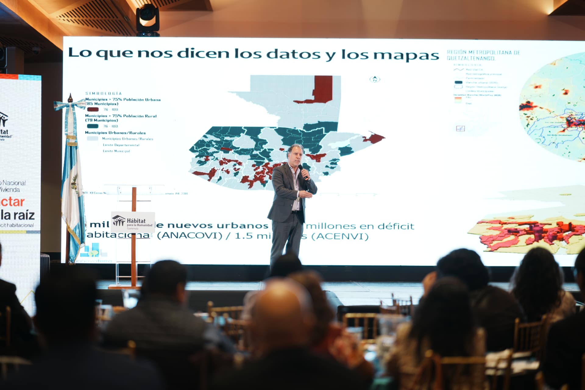 Ponencia sobre datos y mapas del déficit habitacional